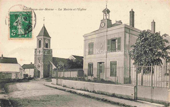 Sammeron-sur-Marne MEAUX 77 Seine-et-Marne La Mairie et l'église