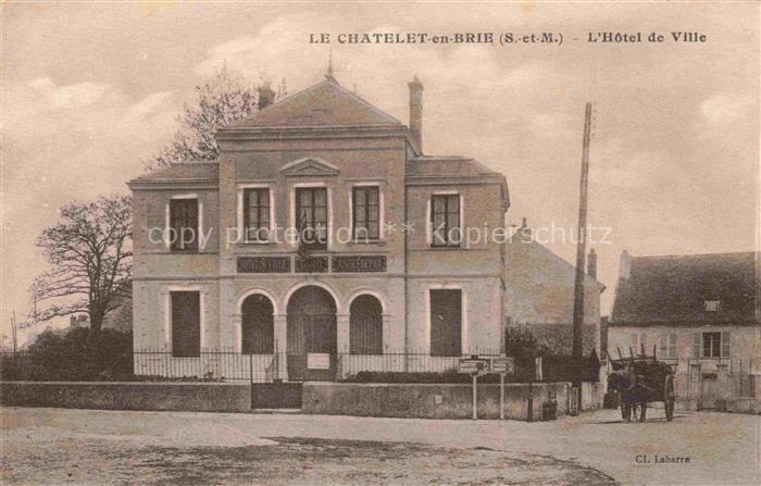 Le Chatelet-en-Brie 77 Seine-et-Marne Hôtel de Ville