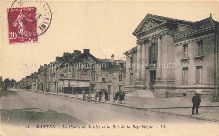 MANTES-LA-JOLIE Mantes-sur-Seine 78 Yvelines Palais de Justice et Rue de la Répu