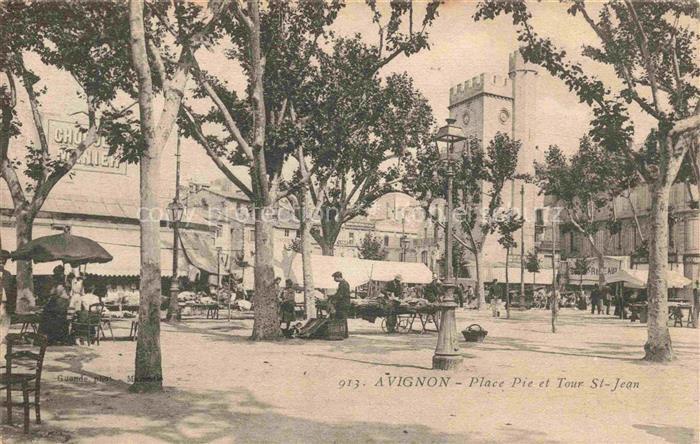 AVIGNON 84 Vaucluse Place Pie et Tour St. Jean
