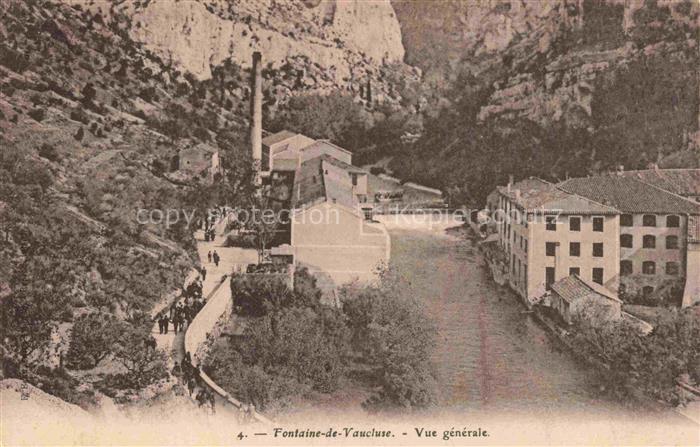 Fontaine-de-Vaucluse Avignon 84 Vaucluse Vue générale
