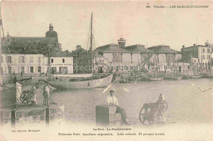Les Sables-d Olonne 85 Le Port et la Poissonnerie