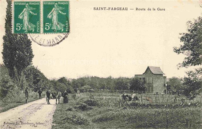 Saint-Fargeau-Ponthierry Melun 77 Seine-et-Marne Route de la Gare
