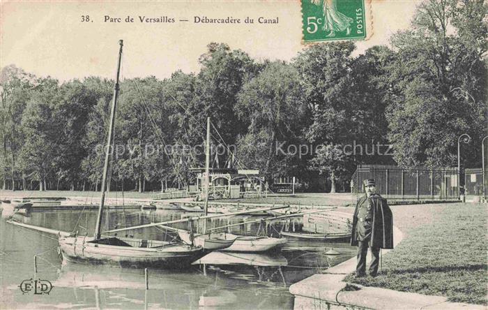 VERSAILLES 78 Débarcadère du canal au parc