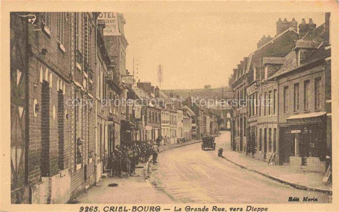 Criel-Bourg La Grande Rue vers Dieppe