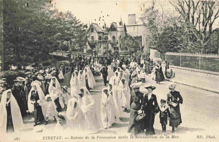 ETRETAT LE HAVRE 76 Seine-Maritime Retour de la procession après la Bénédiction
