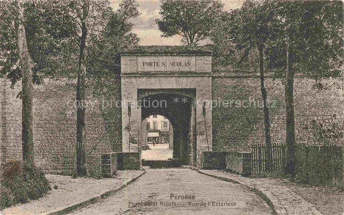 PERONNE 80 Somme Porte Saint Nicolas vue de l'extérieur