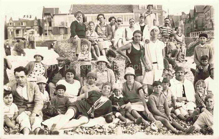 Onival-sur-Mer Ault ABBEVILLE 80 Somme Gruppenbild am Strand