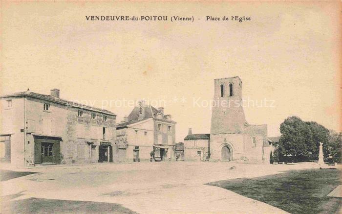 Vendeuvre-du-Poitou Poitiers 86 Vienne Place de l'Eglise