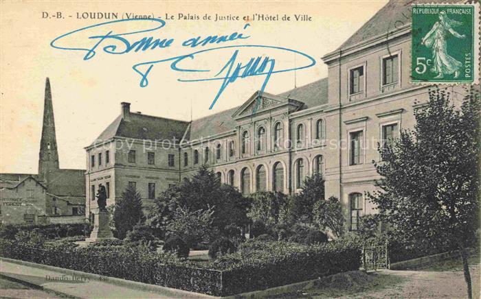 Loudun Chatellerault 86 Vienne Palais de Justice Hôtel de Ville