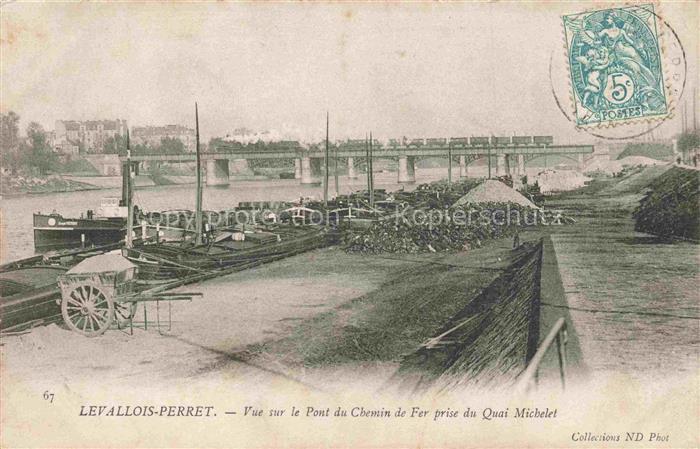 LEVALLOIS-PERRET 92 Hauts-de-Seine Vue sur le pont du chemin de fer prise du Qua