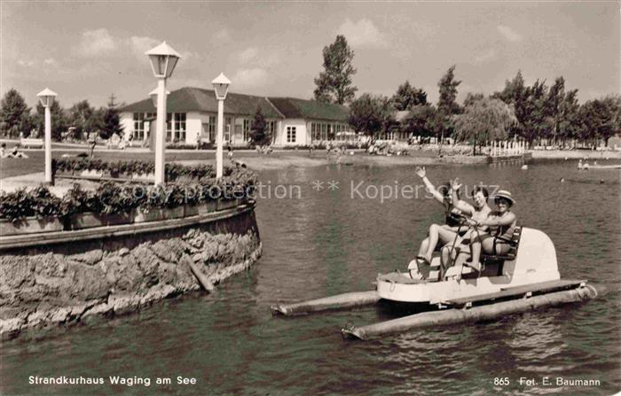 Waging See Traunstein Bayern Strandkurhaus Tretboot