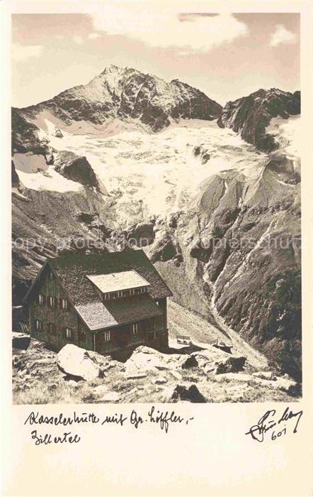 Kasselerhuette 2273m Rifugio Roma Taufers Suedtirol IT Berghaus Blick gegen Gros