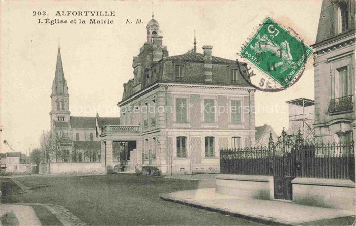 Alfortville Alforville CRETEIL 94 Val-de-Marne L'Eglise et la Mairie