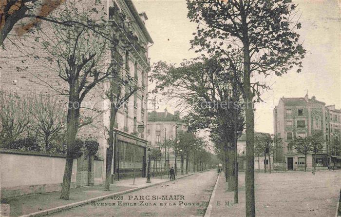 Parc Saint-Maur CRETEIL 94 Val-de-Marne Avenue Emilie-Zola et la Poste