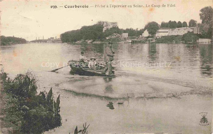 COURBEVOIE 92 Hauts-de-Seine Pêche à l'épervier en Seine le coup de filet
