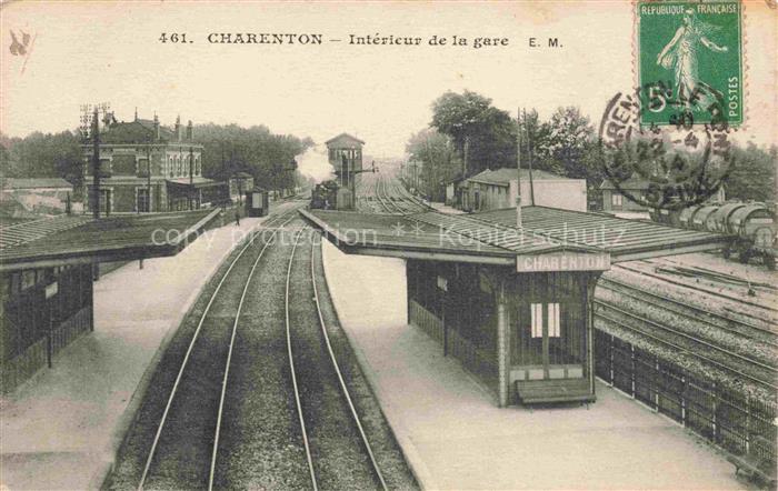 Charenton  CRETEIL 94 Val-de-Marne Intérieur de la gare
