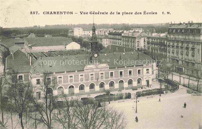 Charenton  CRETEIL 94 Val-de-Marne Vue générale de la Place des Ecoles