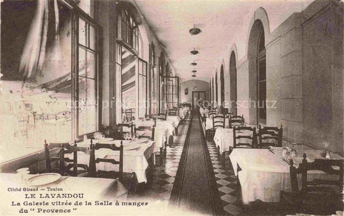 LE LAVANDOU TOULON 83 Var La Galerie vitrée de la Salle à manger du Provence