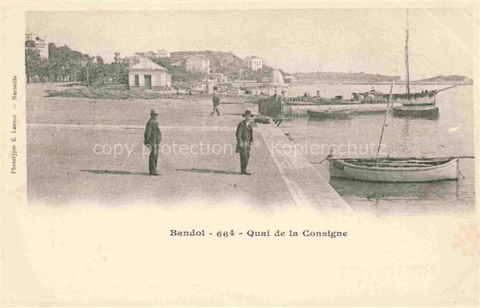 BANDOL-SUR-MER TOULON 83 Var Quai de la Consigne