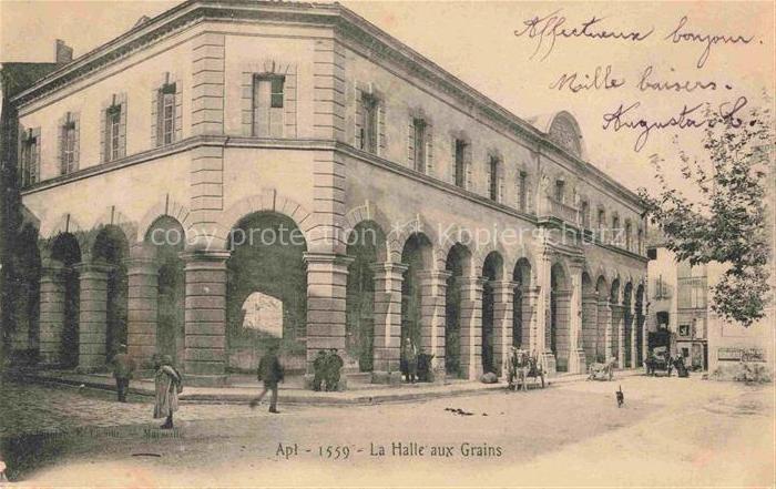 Apt 84 Vaucluse La Halle aux Grains