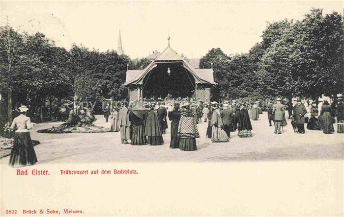 BAD ELSTER Vogtland Sachsen Fruehkonzert auf dem Badeplatz Musikpavillon