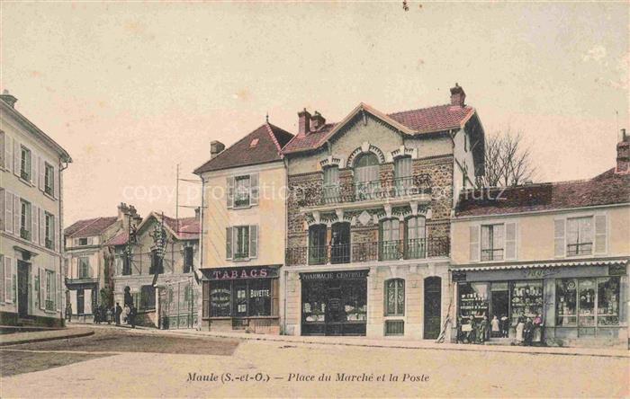Maule Mantes-la-Jolie 78 Yvelines Place du Marché et la Poste
