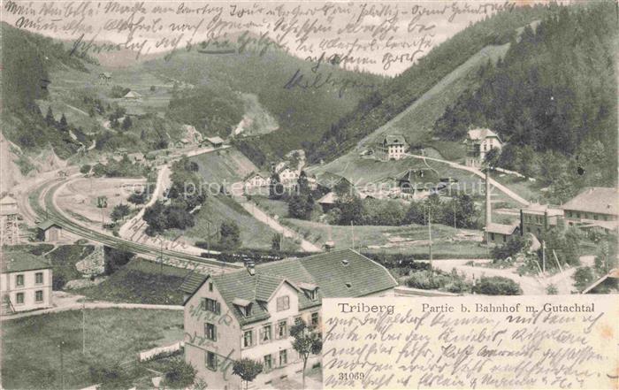 Triberg Schwarzwald BW Partie beim Bahnhof mit Blick ins Gutachtal