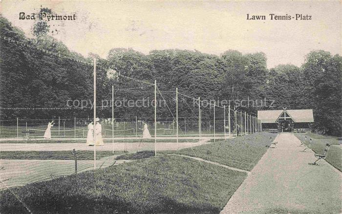 BAD PYRMONT Niedersachsen Lawn Tennisplatz