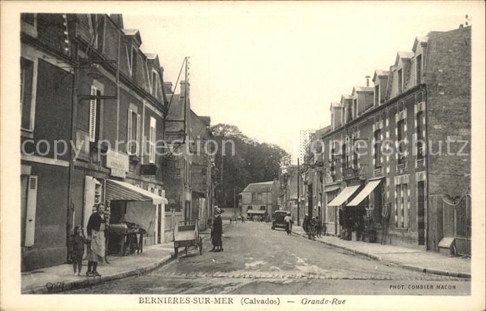 Bernieres-sur-Mer Grande- Rue