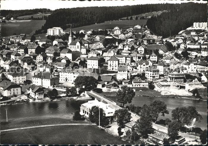Villers-le-Lac Fliegeraufnahme