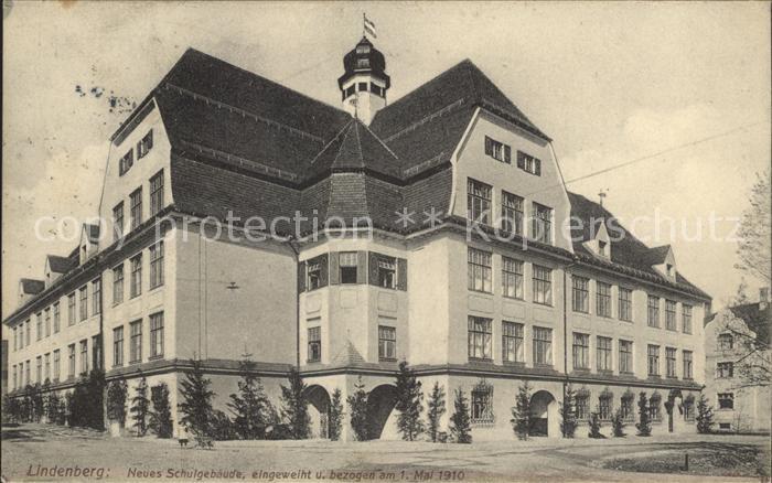 Lindenberg Allgaeu Neues Schulgebaeude