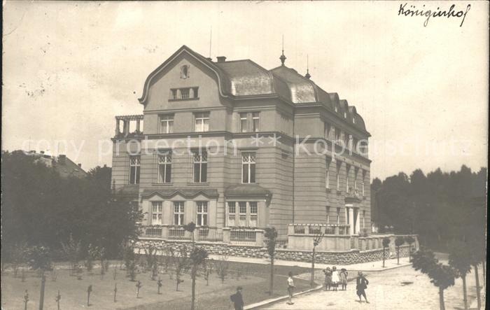 Koeniginhof Elbe Tschechien Gebaeude