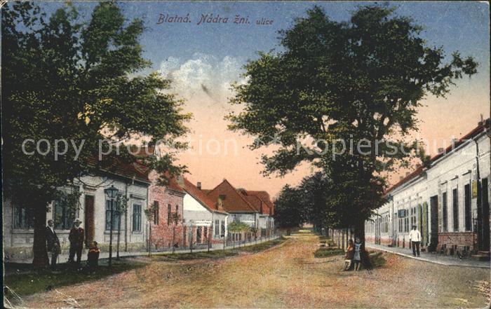 Blatna Nadra zni ulice