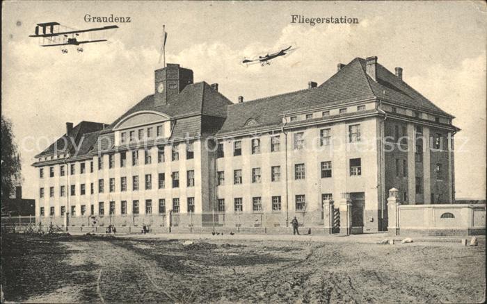 Graudenz Westpreussen Fliegerkaserne Flugzeuge