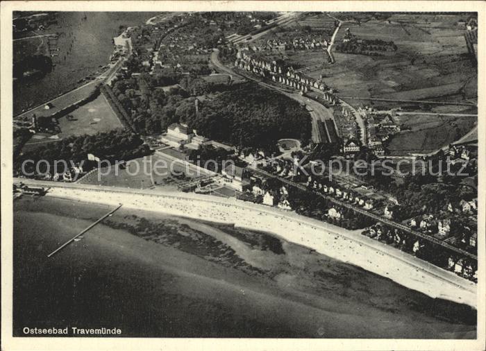 Travemuende Ostseebad Fliegeraufnahme