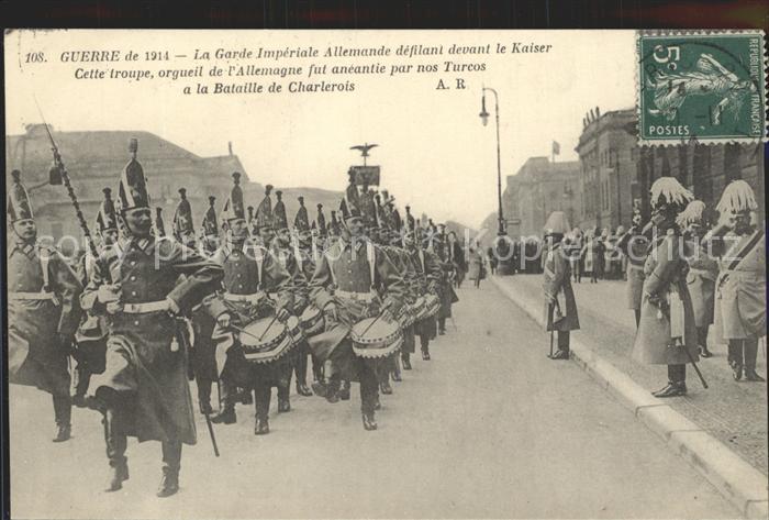 Militaria WK1 laGarde Imperiale Allemande defilant devant le Kaiser Cette troupe