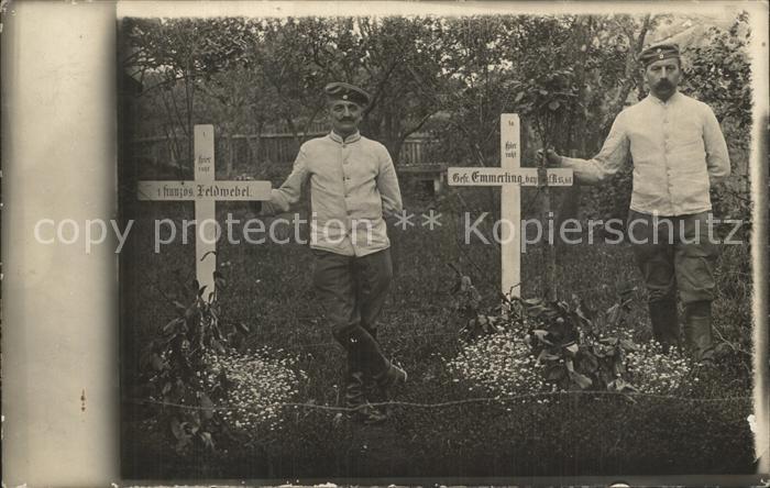 Militaria Tod Weltkrieg 1 Franzoesische und Deutsche gefallene Grab