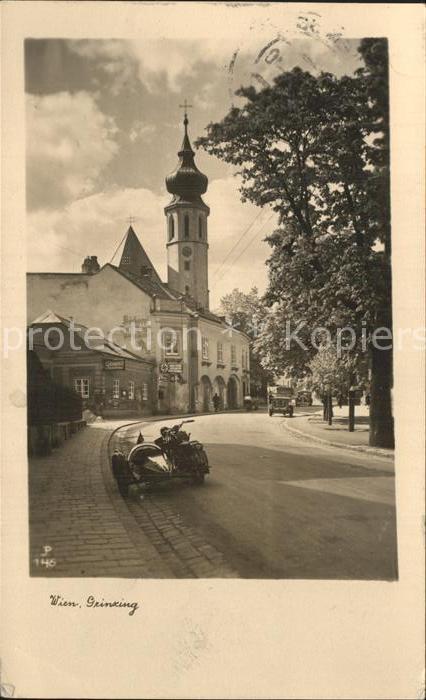 Grinzing Wien Strassenpartie Kirche Motorrad mit Beiwagen