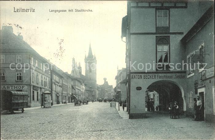 Leitmeritz Litomerice Nordboehmen Langegasse mit Stadtkirche
