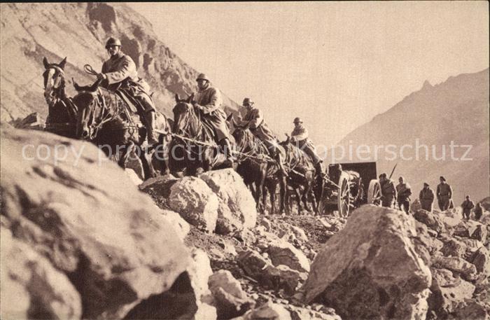 Militaria Frankreich WK1 a la recherche d une position de batterie en Montagne