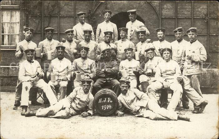 Militaria WK1 Gruppenfoto Muenchen Bierkrug