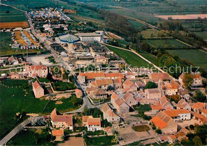 Taize Saone-et-Loire Eglise de la Reconciliation avec tentes du Concile des jeun