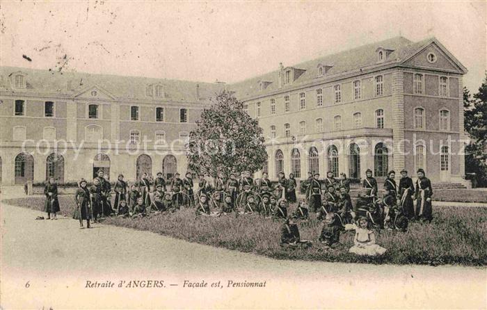 Angers Facade est Pensionnat