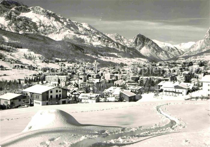 Cortina d Ampezzo mit Col Rosa