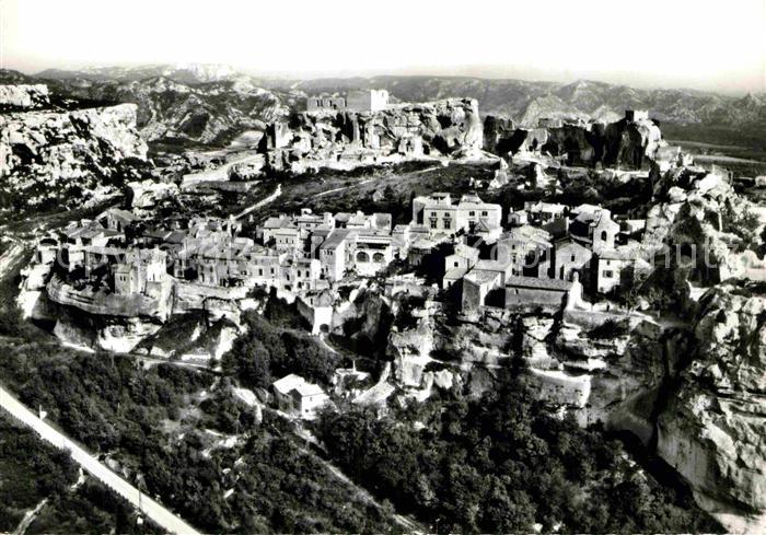 Les Baux-de-Provence Vue generale aerienne