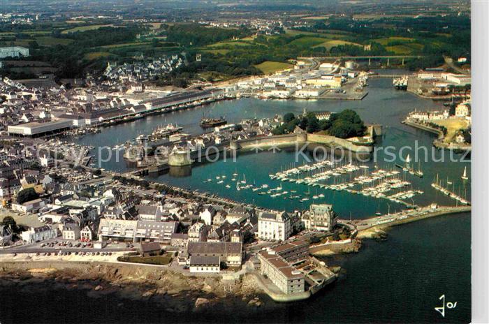 Concarneau Finistere Vue generale sur le port et la ville cl