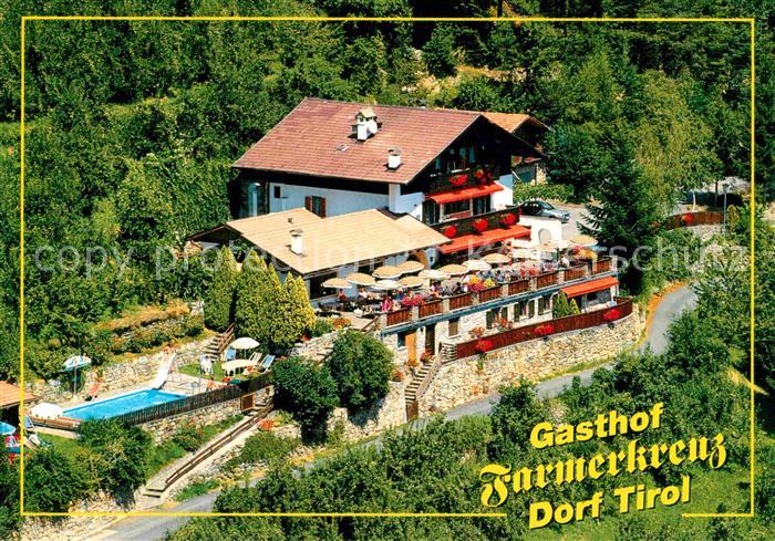 Dorf Tirol Gasthof Cafe Farmer Kreuz