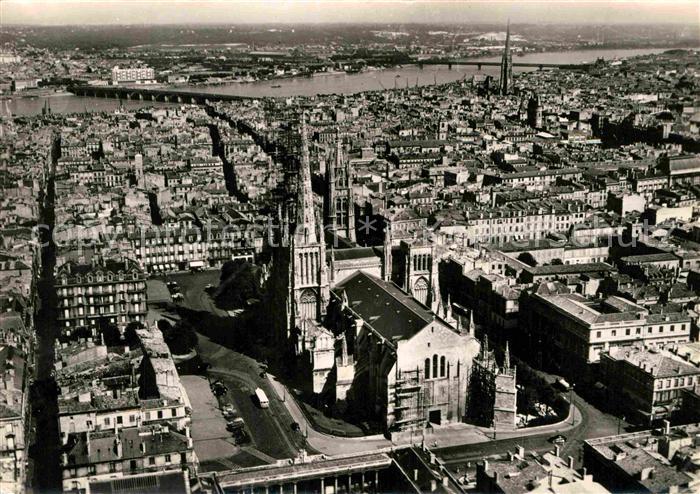 Bordeaux Fliegeraufnahme Cathedrale St-Andre