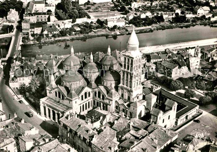 Perigueux Vue aerienne sur la Cathedrale Saint Front